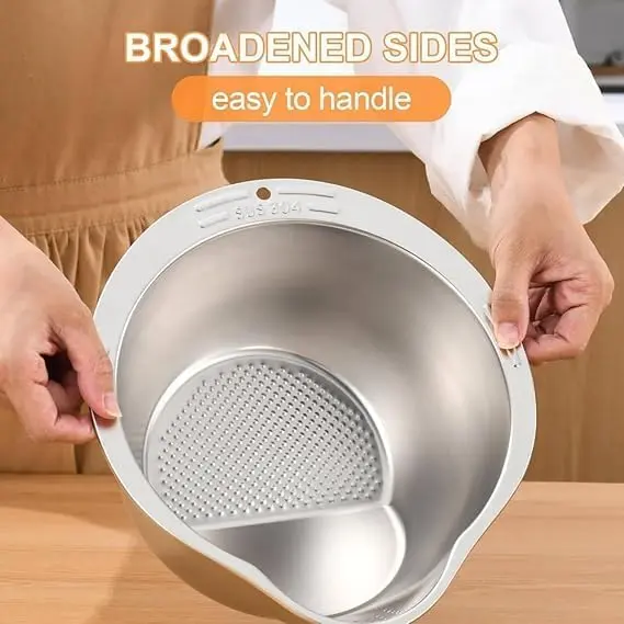 bowl with strainer3.webp