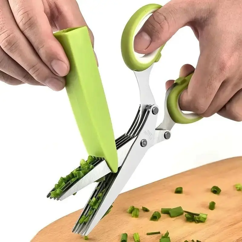 kitshen scissors3.webp